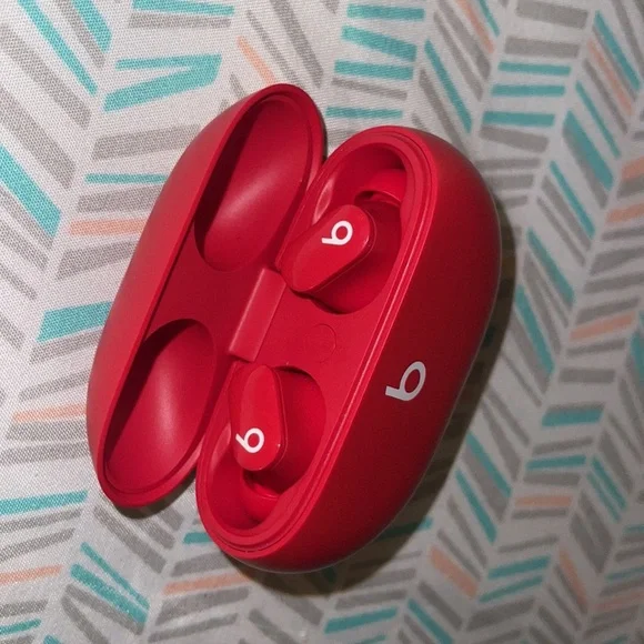 Brand New,Never used, ears are little so they don’t fit.